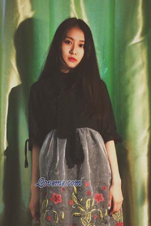 165885 - LuZhu Age: 28 - China