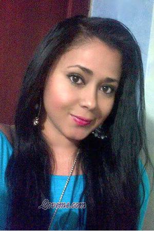 170503 - Liceth Age: 37 - Colombia