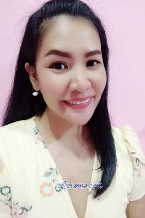 Ladies of Udon Thani