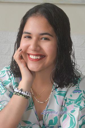 227604 - Josselyn Age: 25 - Peru
