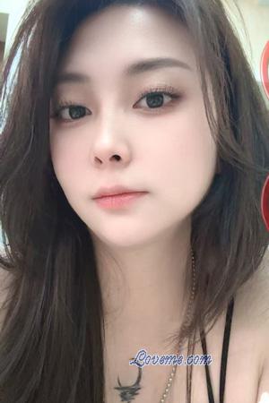 227635 - Vivi Age: 38 - China