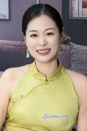 228015 - Miao Age: 41 - China