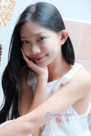 228150 - My Duyen Thi Age: 19 - Vietnam