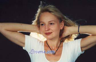 50521 - Larisa Age: 39 - Russia