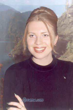 51846 - Polina Age: 30 - Russia