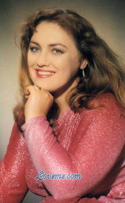 57204 - Elena Age: 44 - Russia