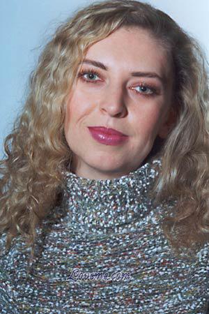 59295 - Irina Age: 36 - Ukraine