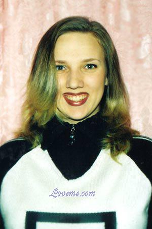 60548 - Valentina Age: 30 - Russia