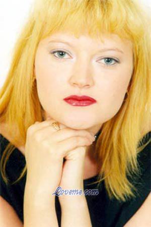 65862 - Diana Age: 34 - Russia