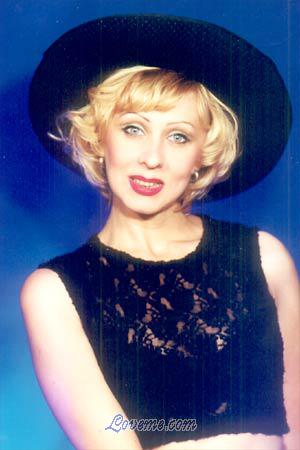 66520 - Nataliya Age: 43 - Russia