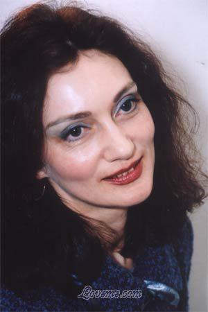 73210 - Svetlana Age: 47 - Russia
