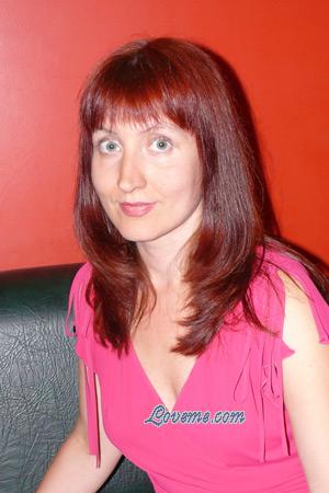 89361 - Svetlana Age: 42 - Russia