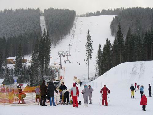 滑雪坡道